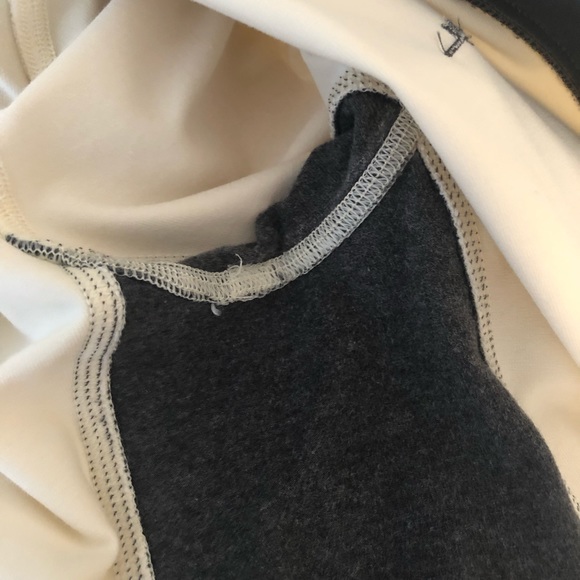 Lauren Ralph Lauren Active - jacket WITH A HOOD - Picture 8 of 10